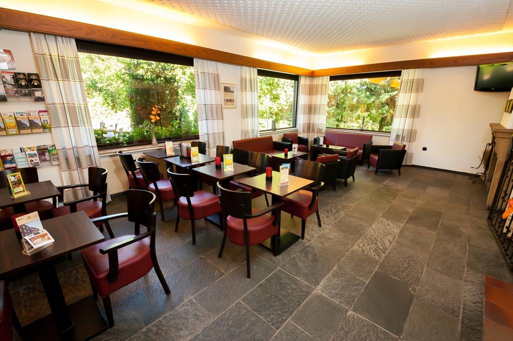 Wohlfuehlhotel Der Jaegerhof Willebadessen Kültér fotó